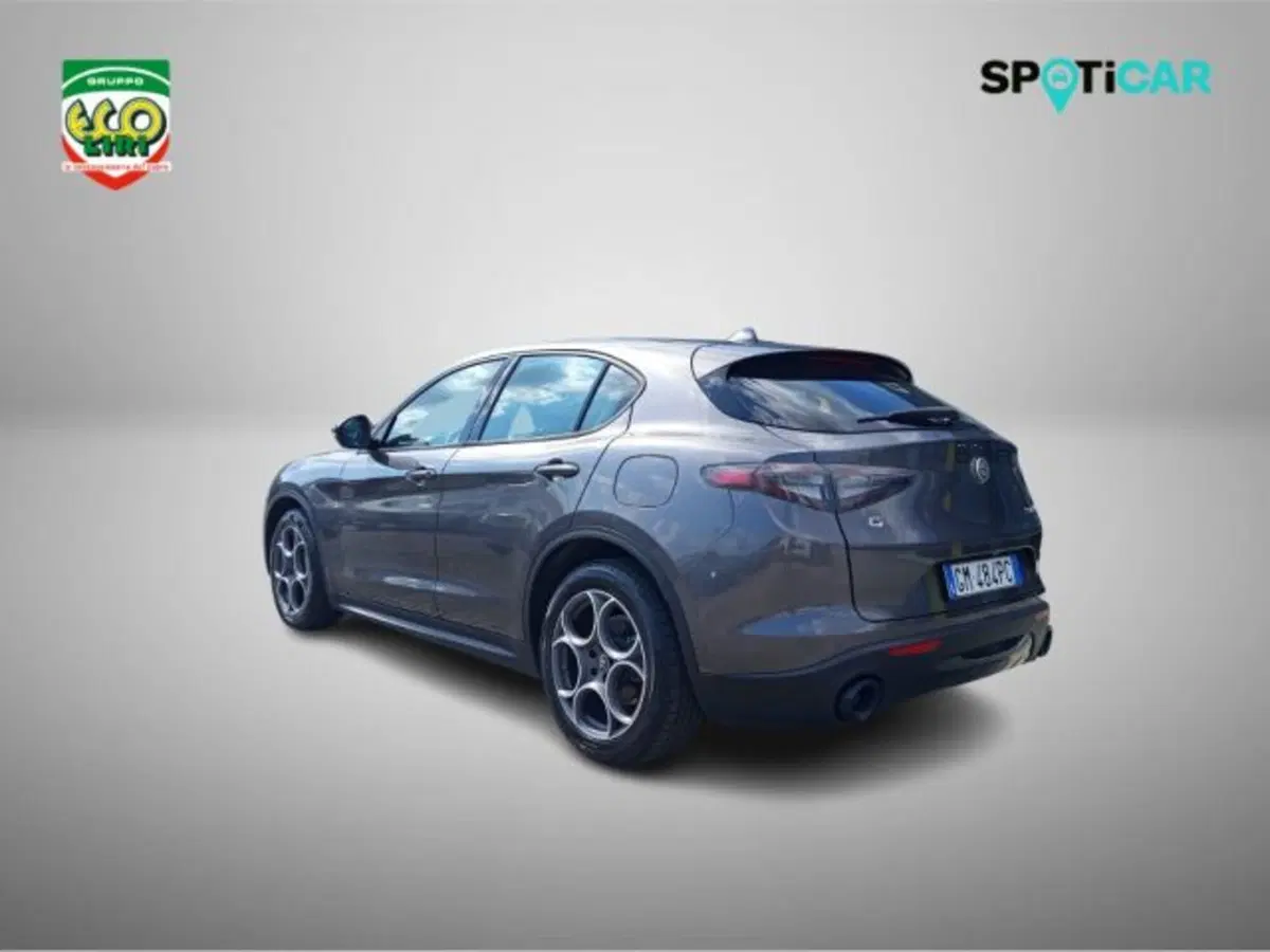 Alfa Romeo Stelvio usata a Frosinone (6)